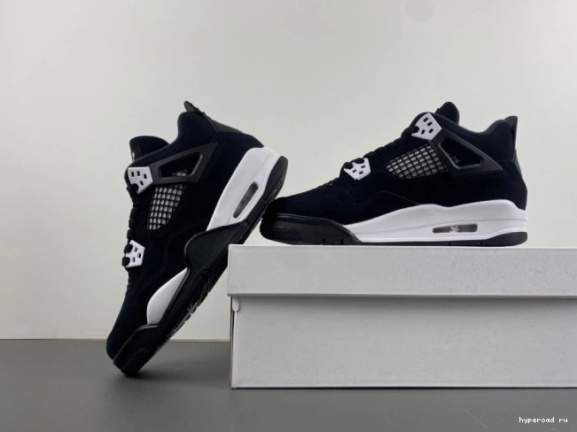 Jordan White 4 FQ8213-001 Retro Air Thunder 1027